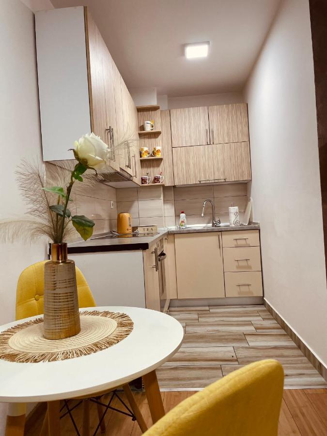 Apartman Royal 1 Doboj Exterior foto