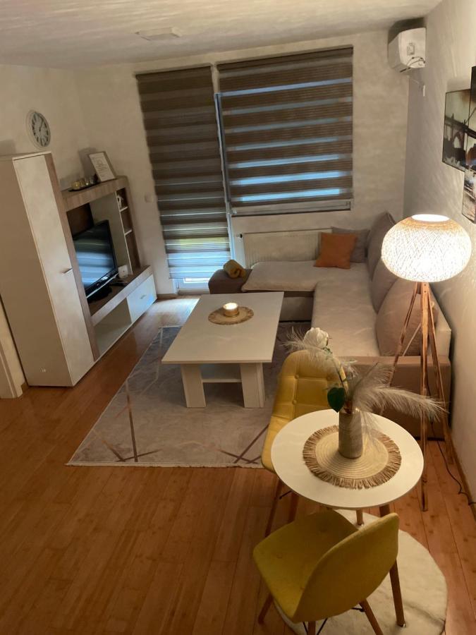 Apartman Royal 1 Doboj Exterior foto